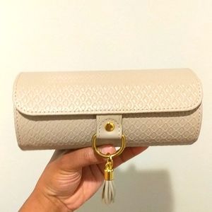 Jewelry organizer